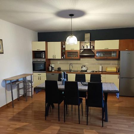 Apartment Cengo Kaštela Exteriör bild