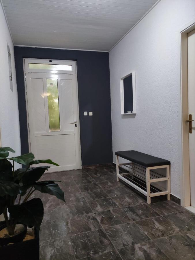 Apartment Cengo Kaštela Exteriör bild