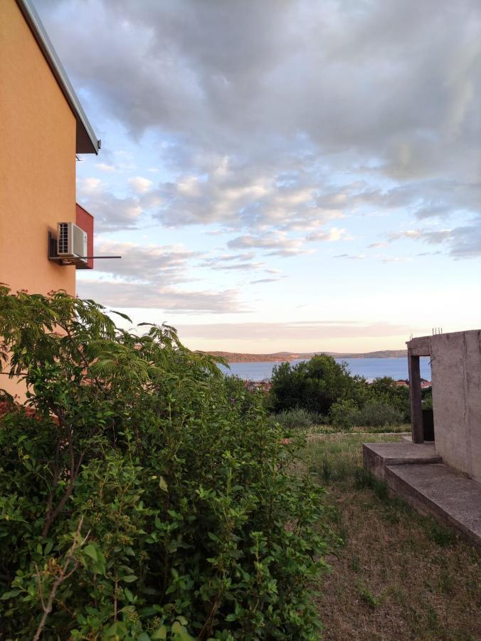 Apartment Cengo Kaštela Exteriör bild