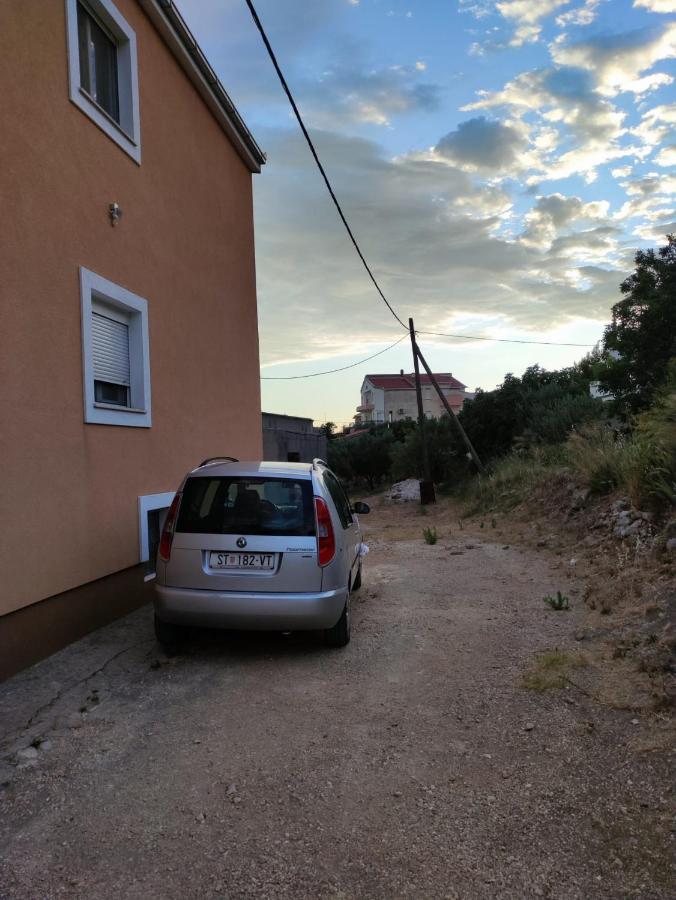 Apartment Cengo Kaštela Exteriör bild
